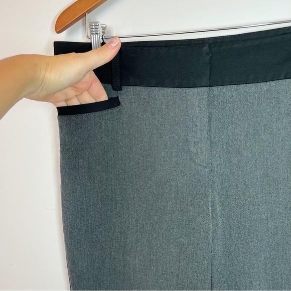 7th Avenue Women's Petite X30 Grey and Black Straight Leg Slack Pants Size 10 - Picture 4 of 15